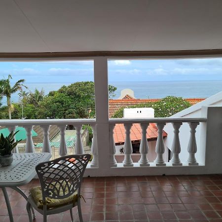 Indaba Manor On 413 Owen Ellis Dr Hotel Port Edward Exterior foto